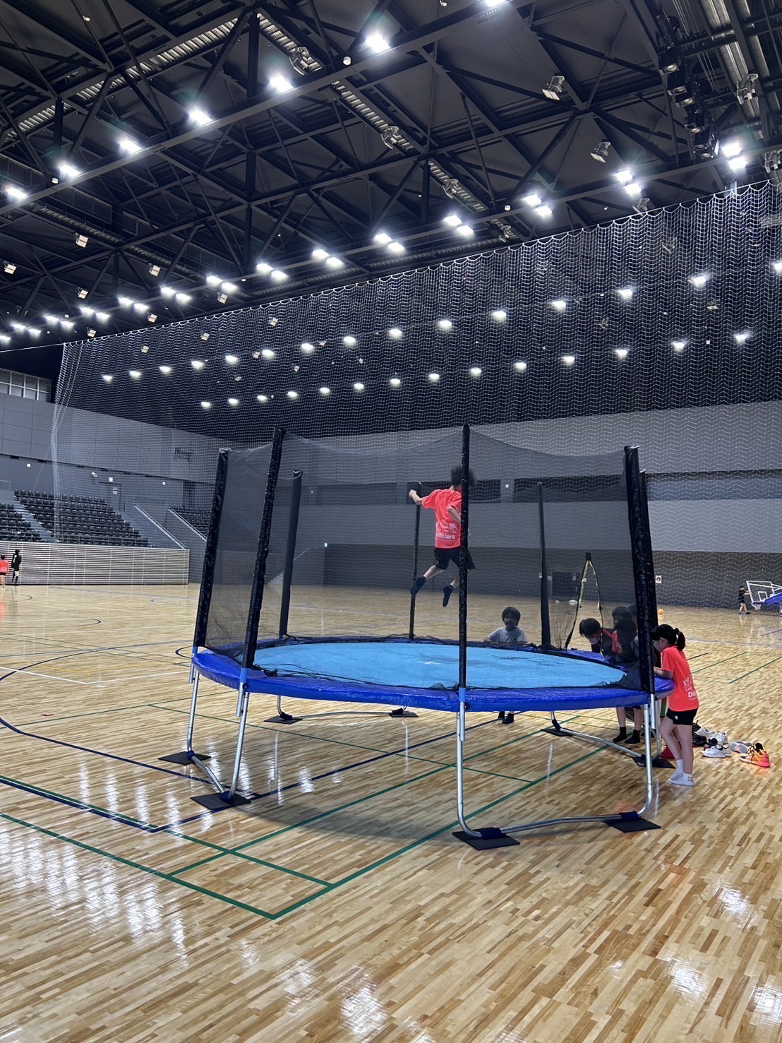 トランポリン (1/2)